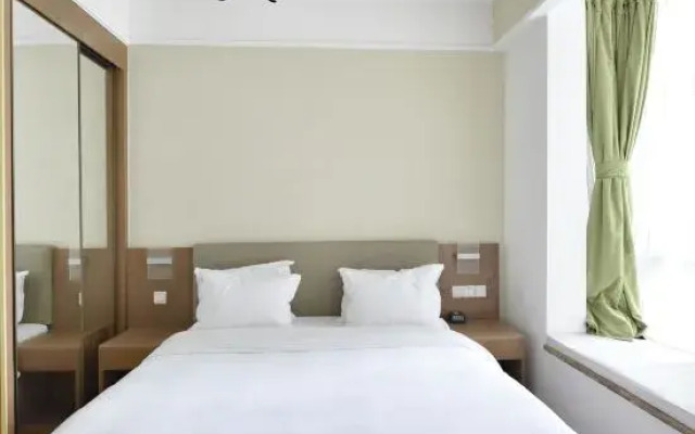 Chengdu QianChuan Homestay (Huapaifang Subway Station Shop)