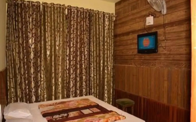 Hotel Tashila - Manali