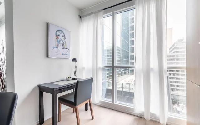 Spectacular Exec 2BR Financial District