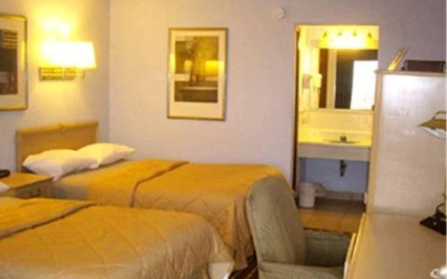 Spring Valley Inn