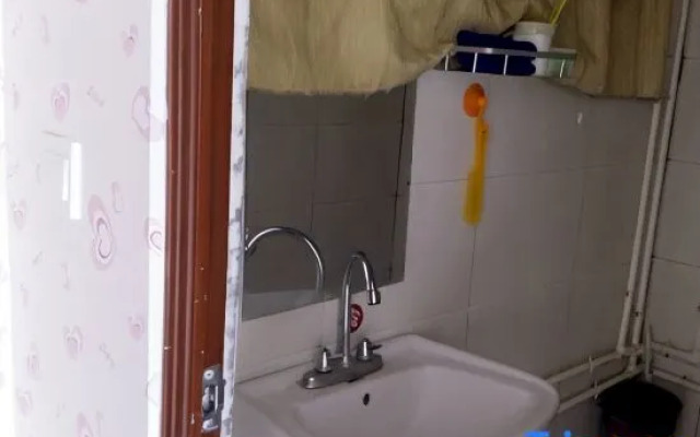 Huixian Youyi Guesthouse
