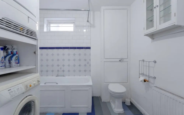 Stunning 3 Bedrooms Apartment on Portobello Road