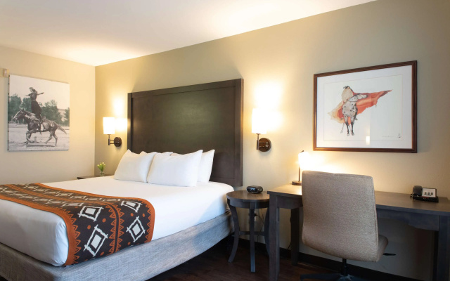 Oxford Suites Pendleton