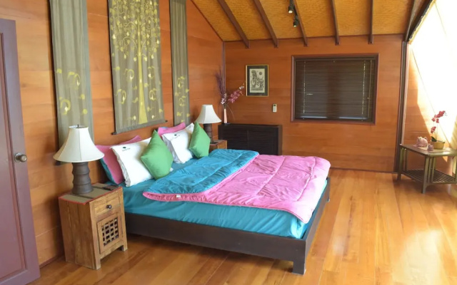 4 bedroom beachfront Villa 3 SDV024-By Samui Dream Villas