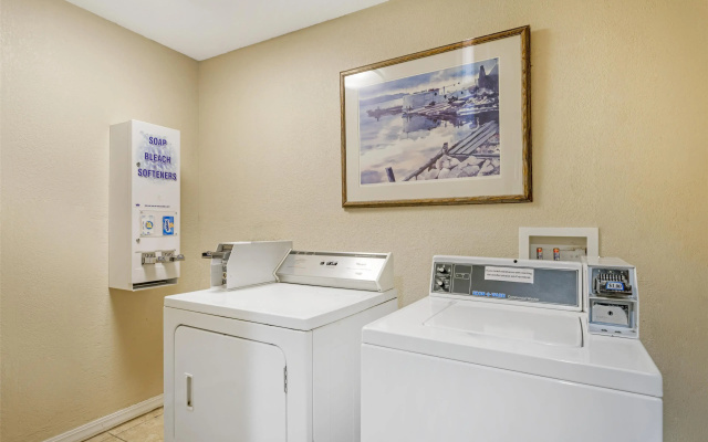 Best Western Maritime Inn