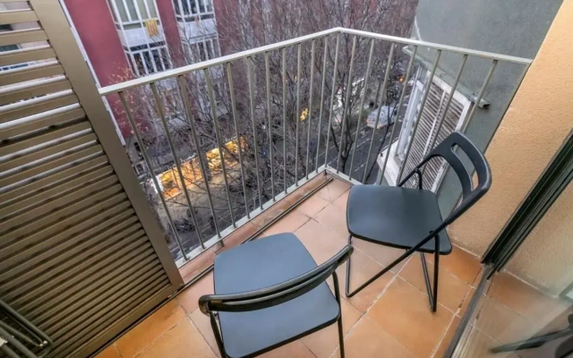 Modern and bright apartment in Eixample 4-2