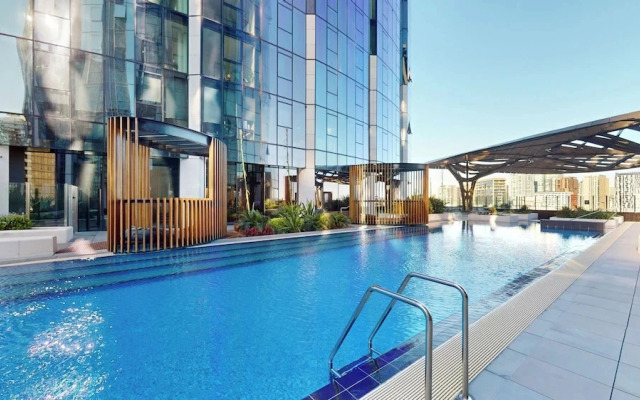 Melbourne Square 1 Bed