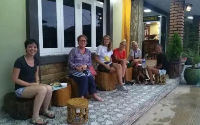 Kayan Golden Sky Motel