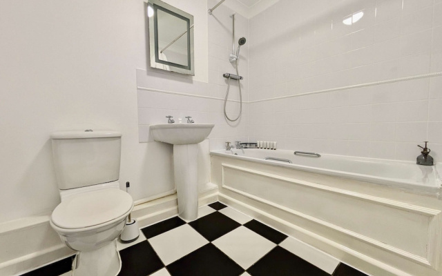 Charming 2-bedroom Flat in London