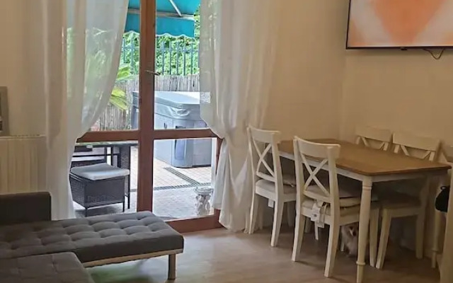Rapallo 2-bed Apt, Sleeps 5 With Hot Tub