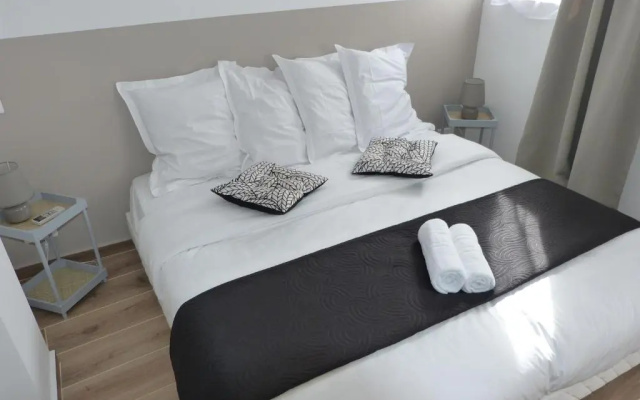 Mini Villa T3 Climatisee, Vue Mer, Cosy & Moderne