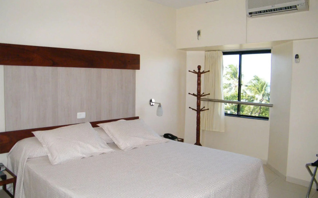 Littoral Hotel