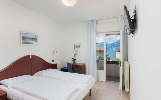 Villa Isabella Hotel & Residence