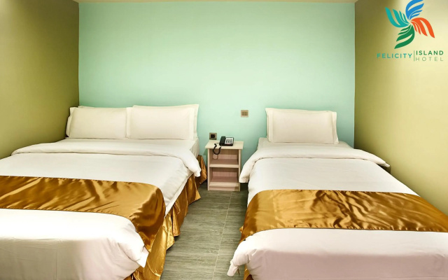 Felicity Island Hotel