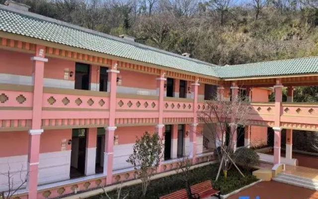 Zhongda Langxu Shengsi Social Endowment Service Center
