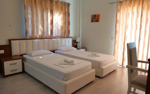 Privé City Hotel