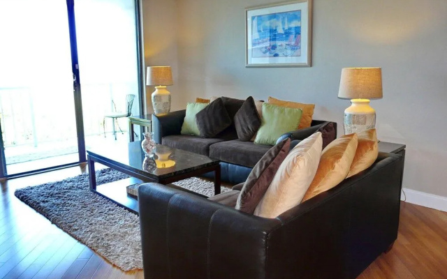South Seas Tower 4-602