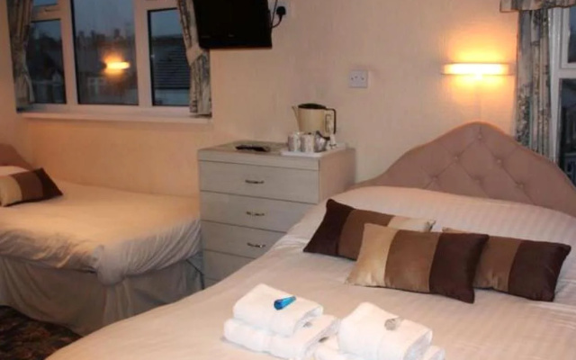Kingsway Hotel