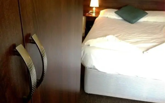 The Avalon House B & B