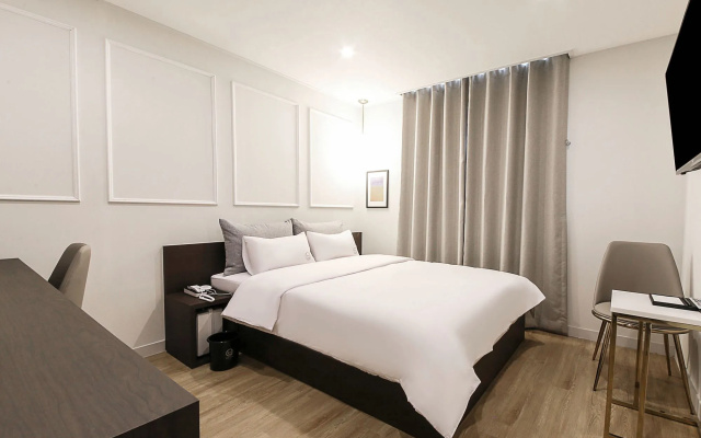 The Way Hotel