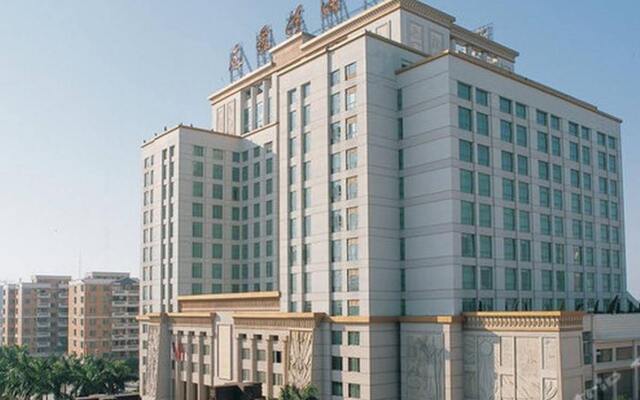 Nile Villa International Hotel вид на фасад