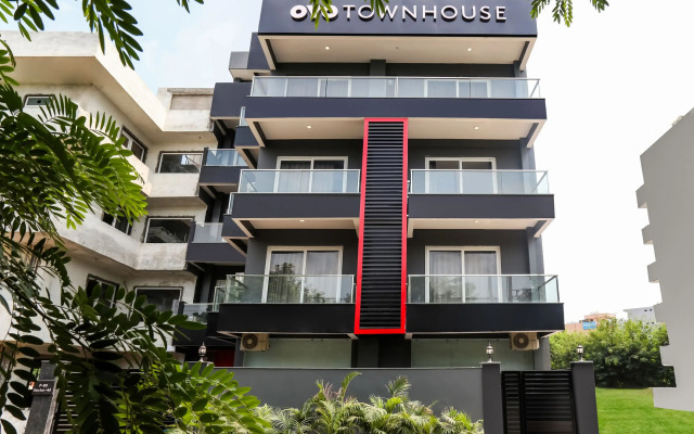 Super Townhouse 158 Near Netaji Subhash Marg Near Appu Ghar