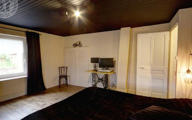 Gîte Belmont-de-la-Loire, 4 pièces, 5 personnes - FR-1-496-126