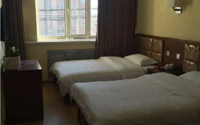 Manzhouli Jindun Hotel