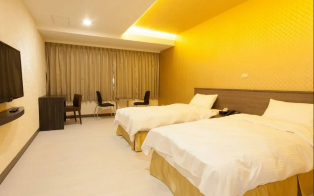 West Hotel