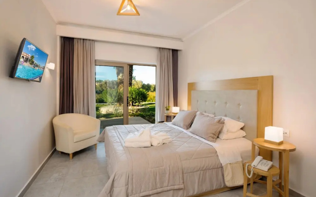 Venus Hotel & Suites