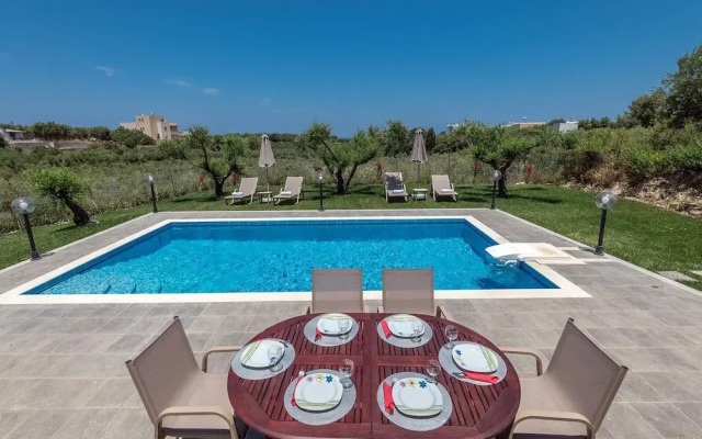 Villa Guinevere-with Private Pool