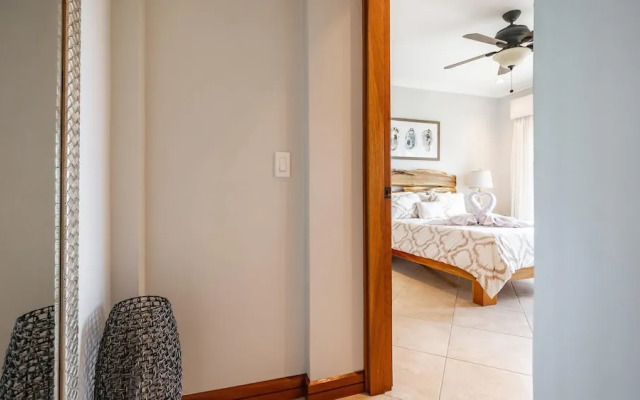 Elegant Oceanview Condo with Spacious Open-Concept Floor Plan and Inviting Beach Design