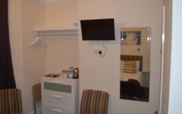 Brierley Guest House