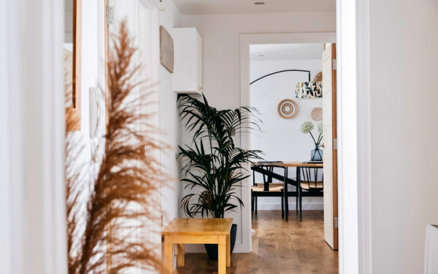 Stylish Apartment Near Newquay Beach, No Deposit