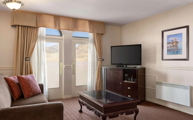 The Plaza Hotel Downtown, Trademark Collection by Wyndham