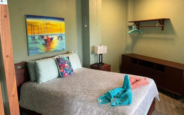 Mama Lola Bed and Breakfast