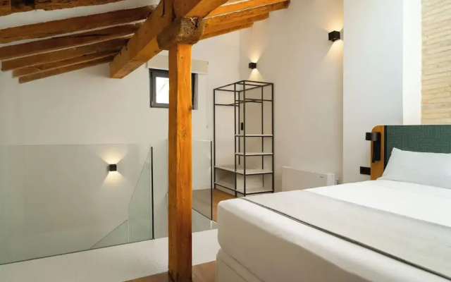 Limehome Pamplona Hilarión Eslava