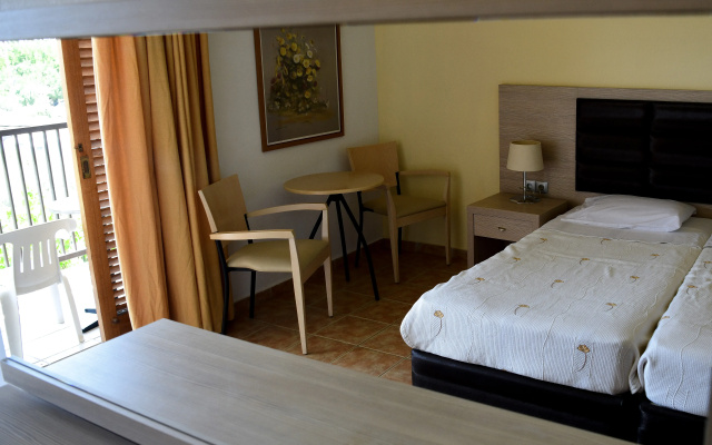 Alkyon Hotel