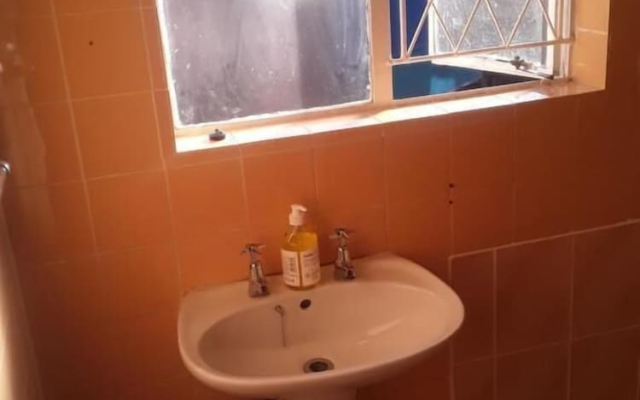 Kuyasa guesthouse