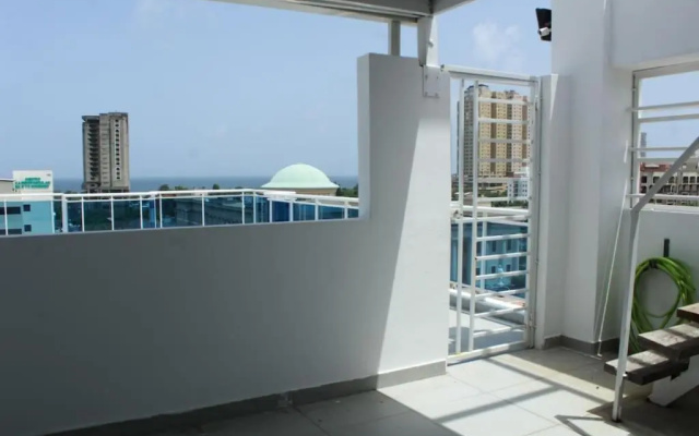 Amazing Ocean View Penthouse, 4 Bdrms, 4.5 Bths