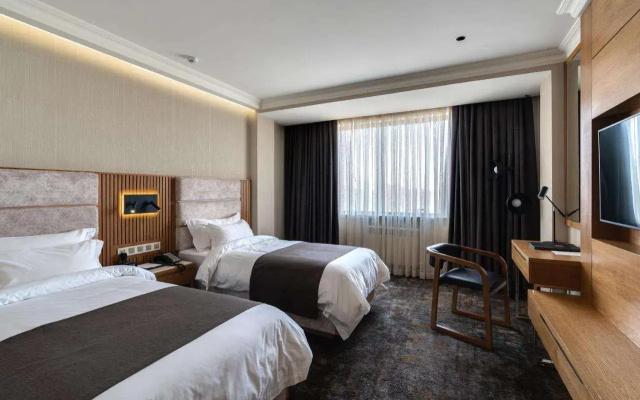 Frankfort Hotel & Spa