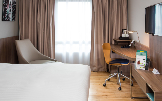 Holiday Inn London - West by IHG