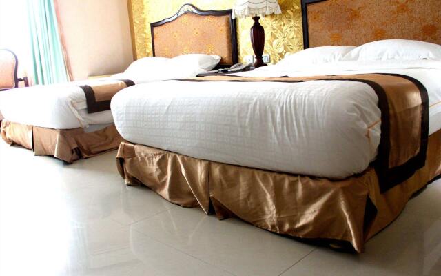 Отель The Privi Suites комната для гостей