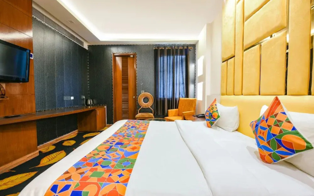 Fabhotel Billionaire Inn