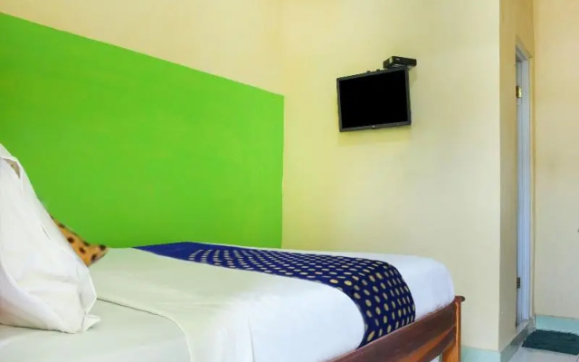 SPOT ON 91227 Al Bayt Syariah Guest House