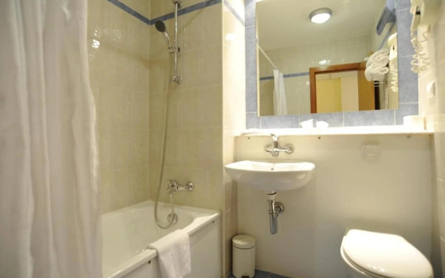 Travelodge Alicante Puerto