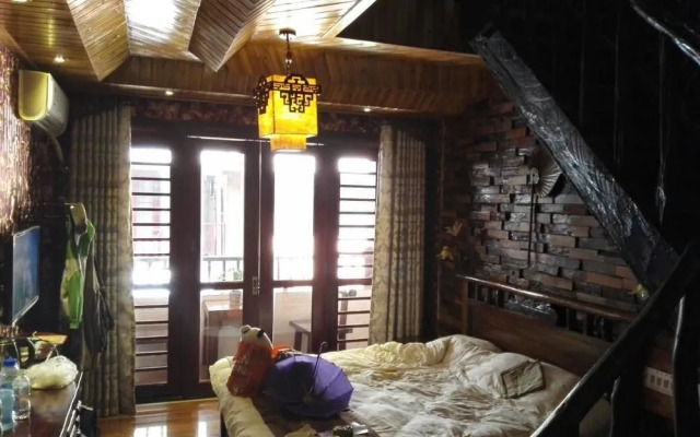 Xishuangbanna Fengweizhu Inn