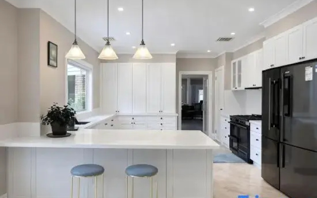 Private Countryside Retreat Near Melbourne Pool Huge Grounds