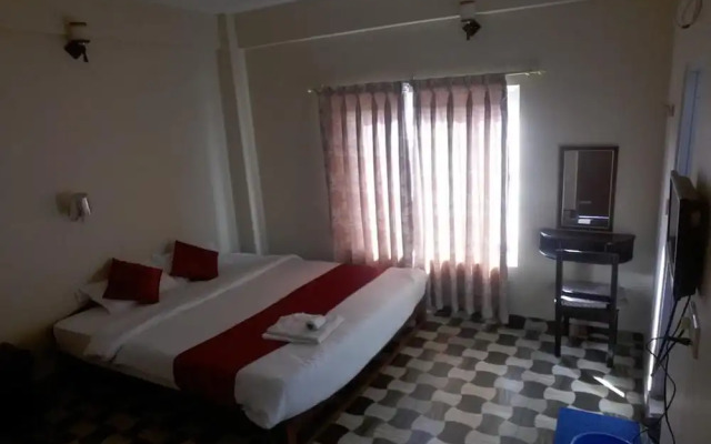 Hotel God Pigeon