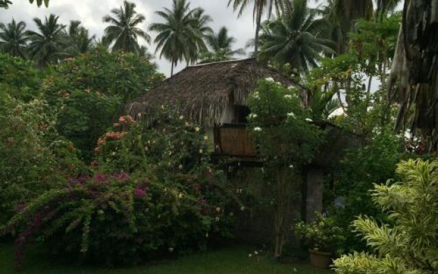 Fare Ylang Ylang in Punaauia, French Polynesia from 410$, photos, reviews - zenhotels.com hotel front